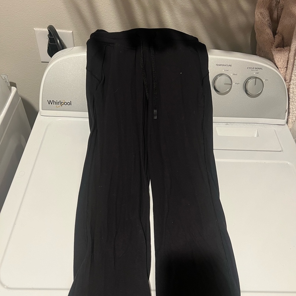 Lululemon ready to Rulu joggers